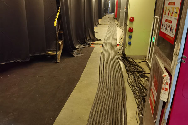 福鼎柴油发电机组的输出电压可以调节到哪些范围？